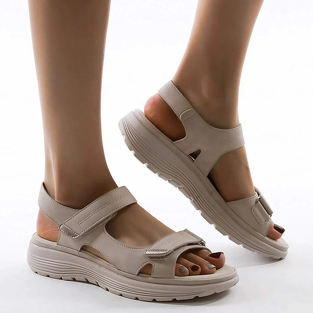 Sandales de randonnée femme à brides réglables, antidérapantes, beige