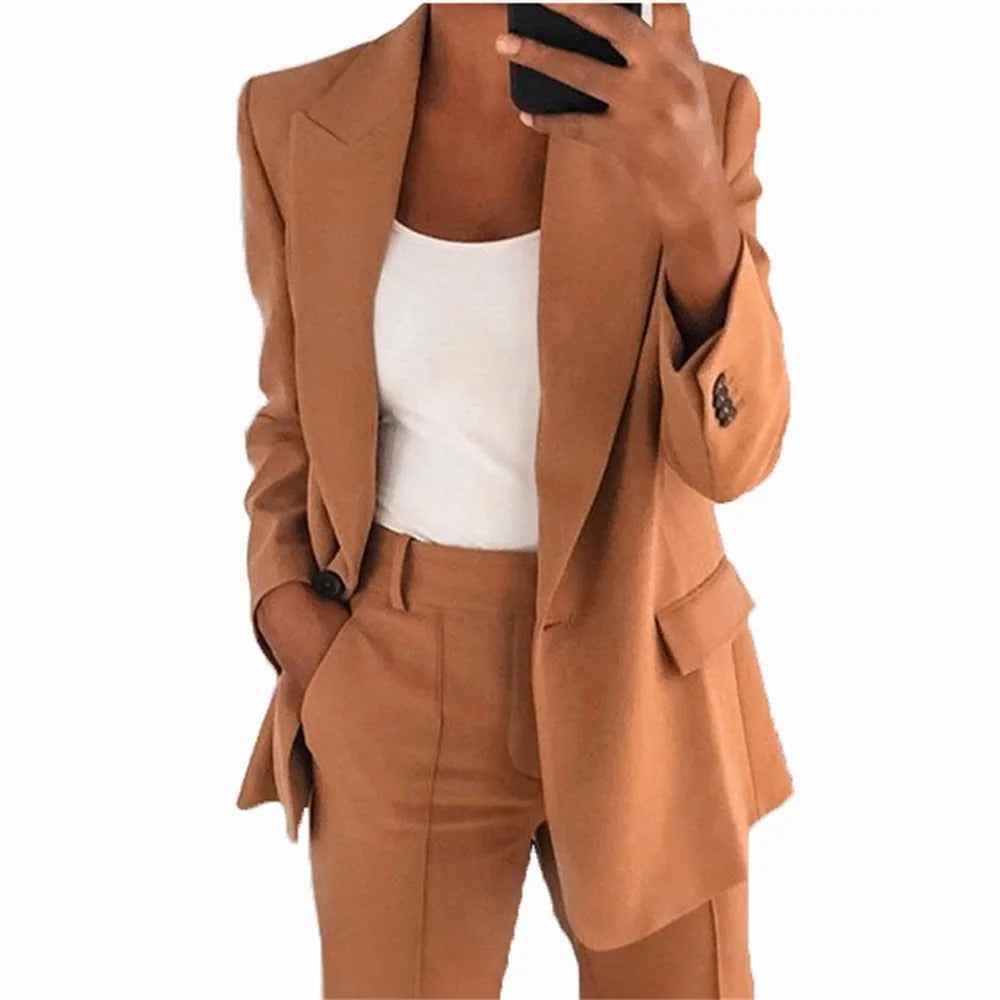 Tailleur pantalon femme, blazer col V et pantalon large, kaki