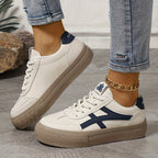 Chaussures orthopédiques femme à semelle rehaussante discrète