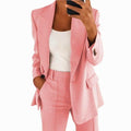 Tailleur pantalon femme, blazer col V et pantalon large, rose