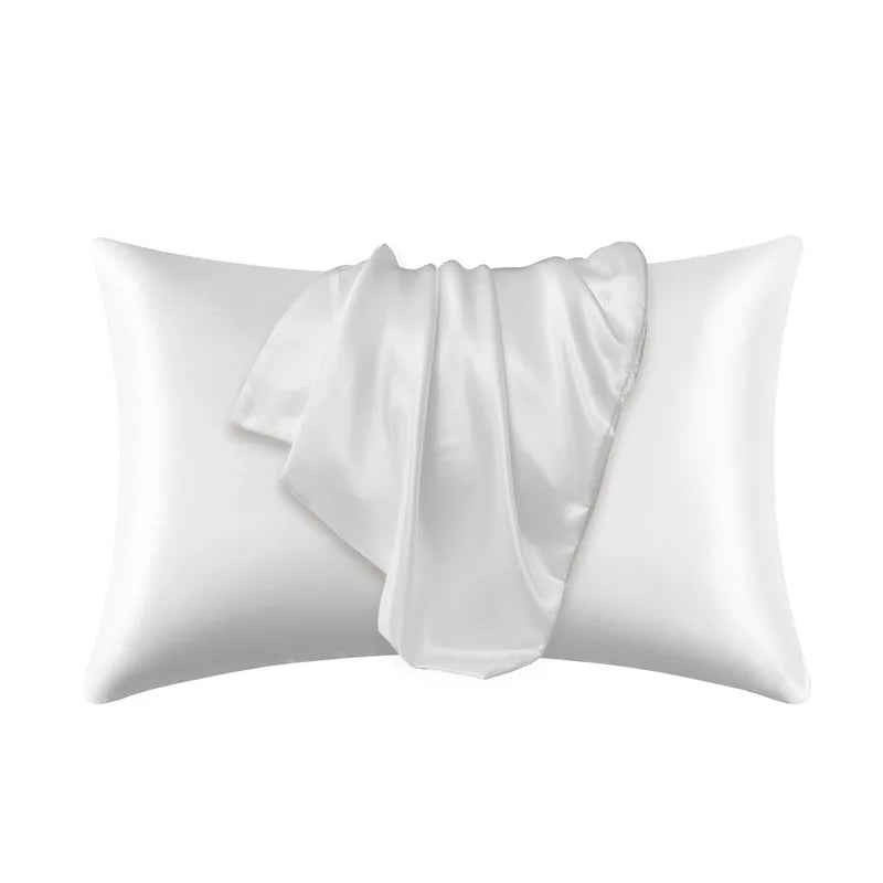 Taie d'oreiller effet soie en polyester satiné, deux formats, blanc