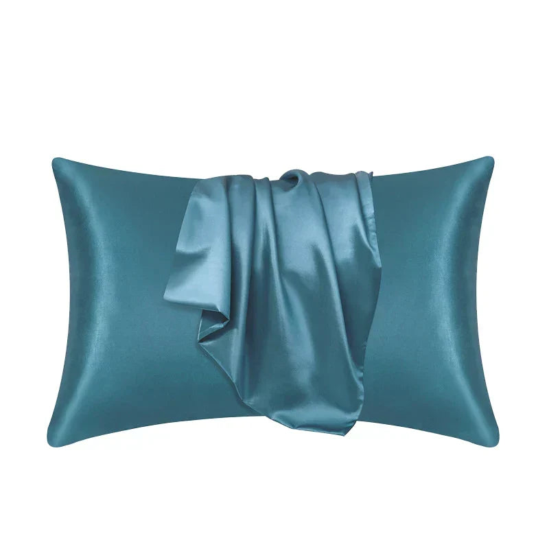Taie d'oreiller effet soie en polyester satiné, deux formats, bleu lunaire