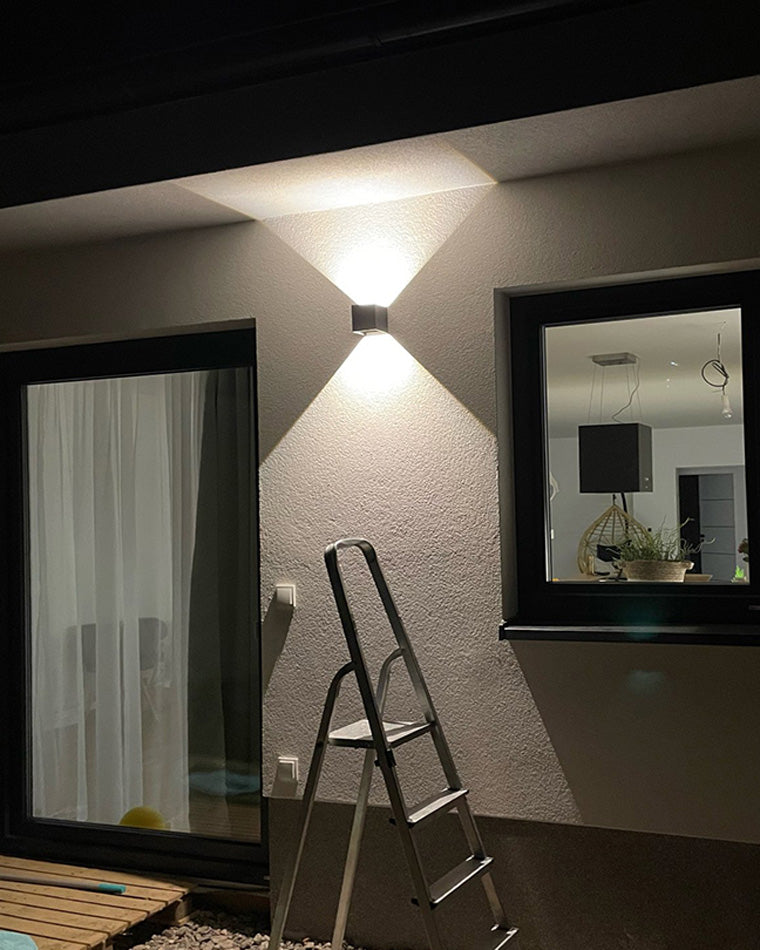 Applique extérieure cube LED IP65, éclairage haut et bas