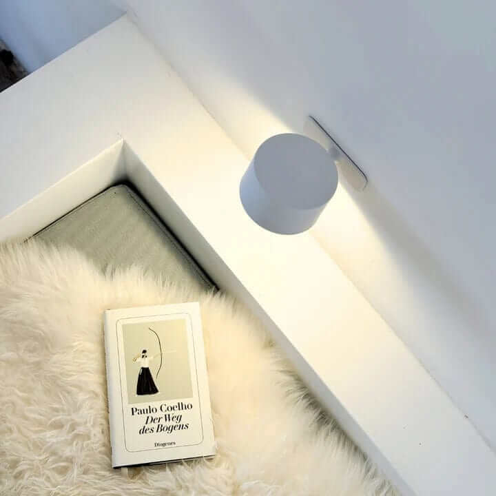 Applique murale sans fil rechargeable à fixation magnétique
