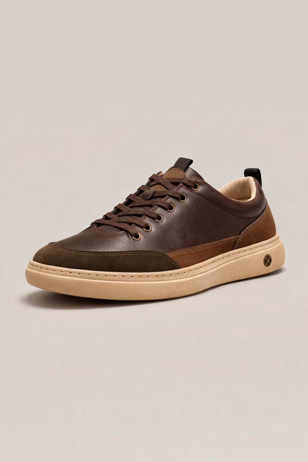 Baskets de ville homme à lacets, talon renforcé, trois coloris