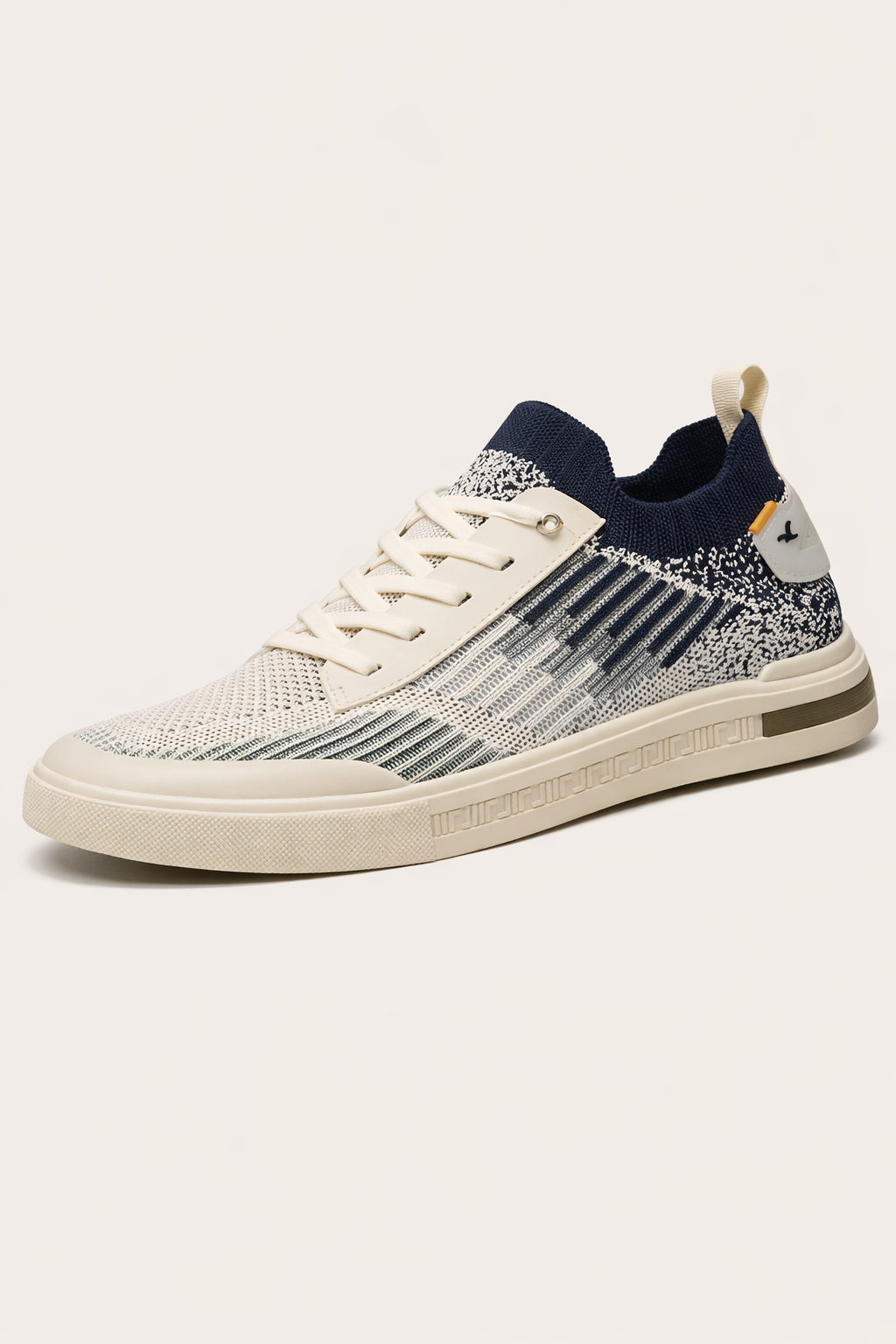 Baskets homme à lacets, renfort au talon, semelle épaisse