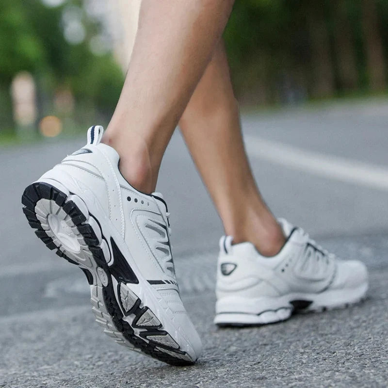 Baskets de sport homme en maille, semelle EVA et caoutchouc
