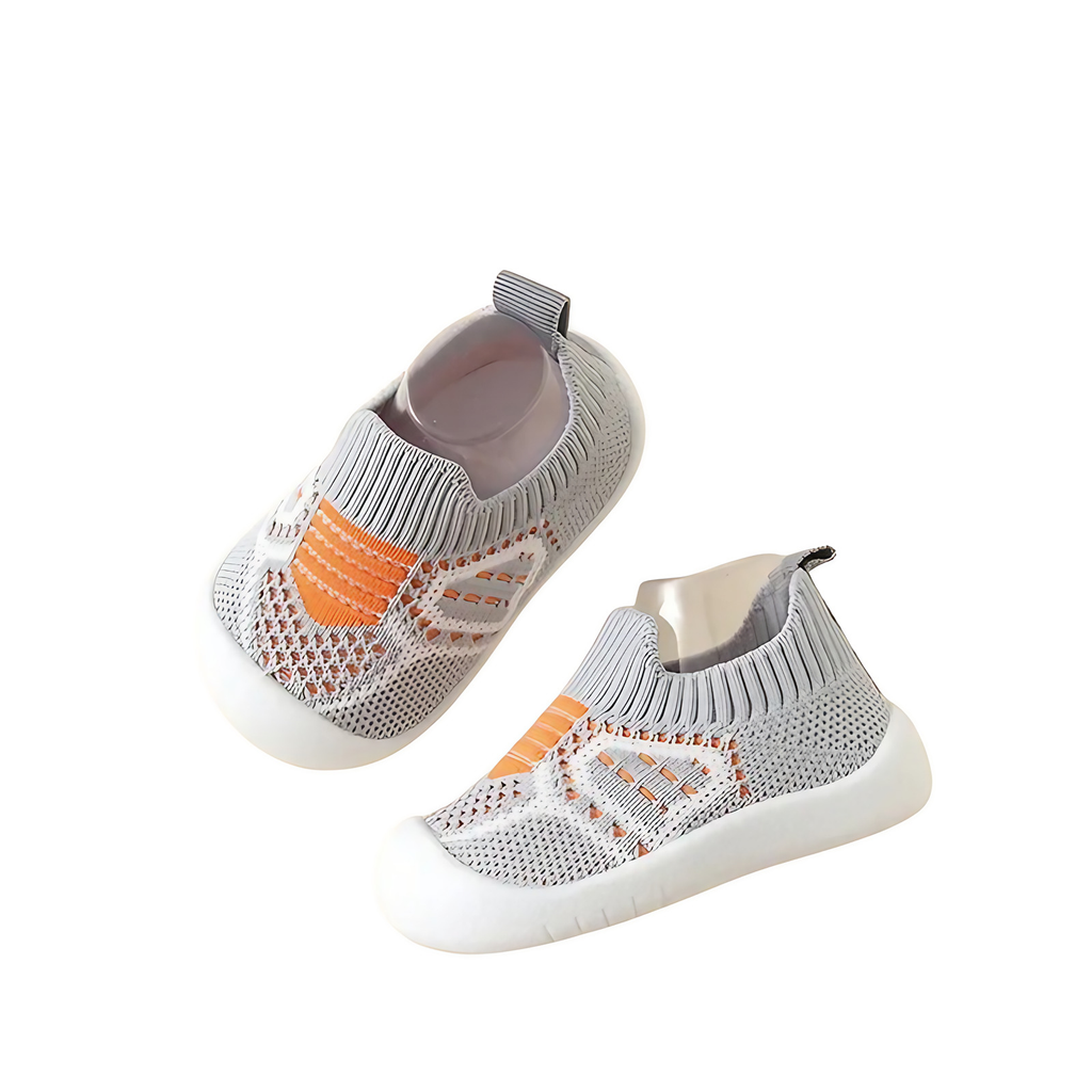 Baskets bébé et enfant, semelle antidérapante, embout protégé, gris