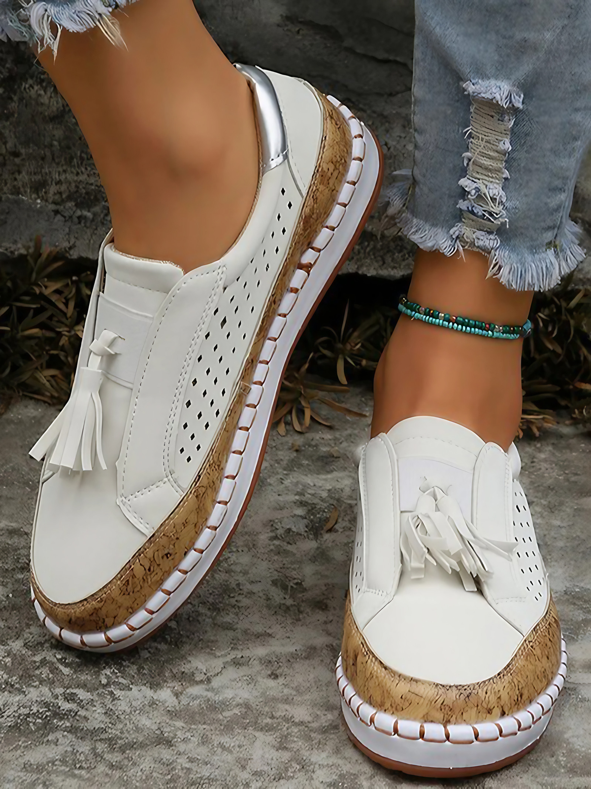 Baskets femme ajourées à enfiler, bout rond, talon plat, blanc