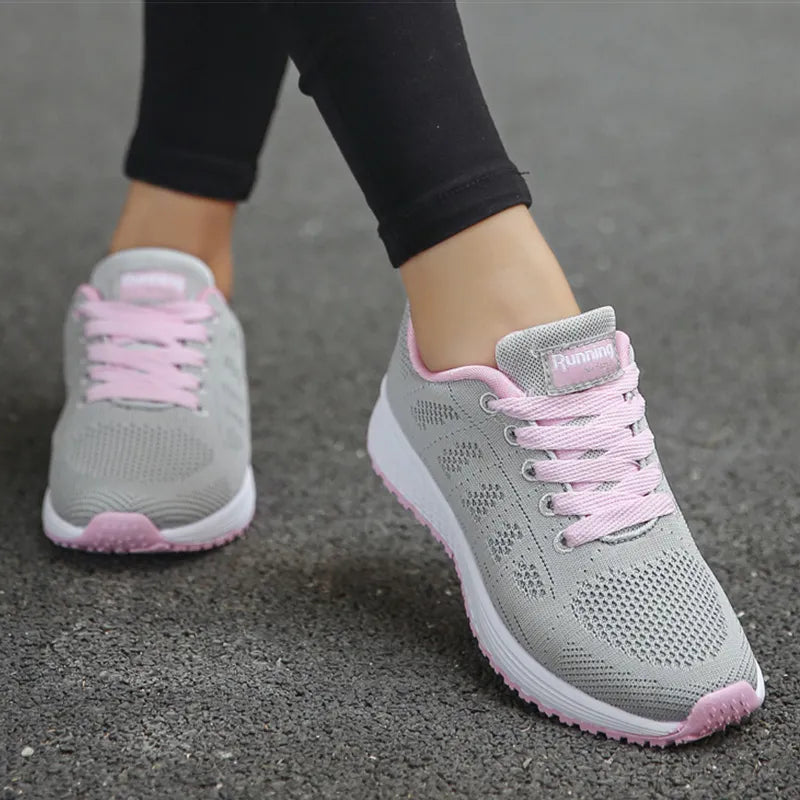 Baskets femme légères à empiècements mesh, quatre coloris