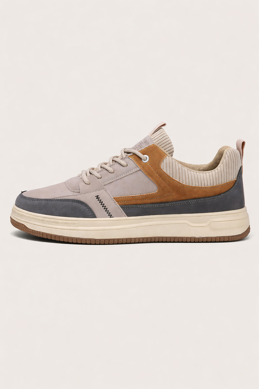 Baskets homme multicolores à empiècements, pointe renforcée