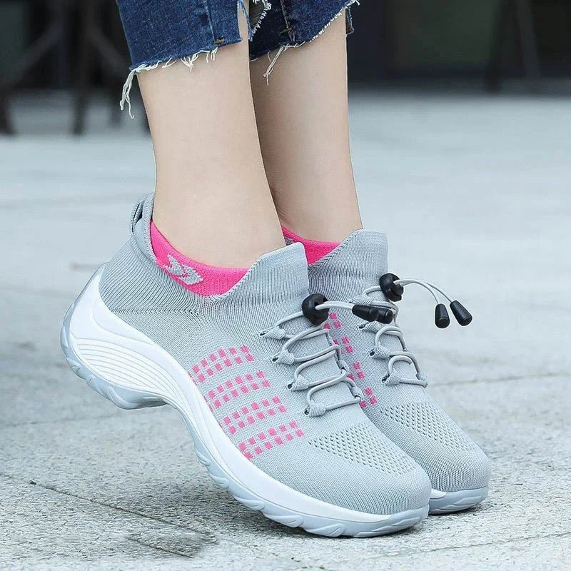 Baskets orthopédiques femme à enfiler, tige en maille extensible