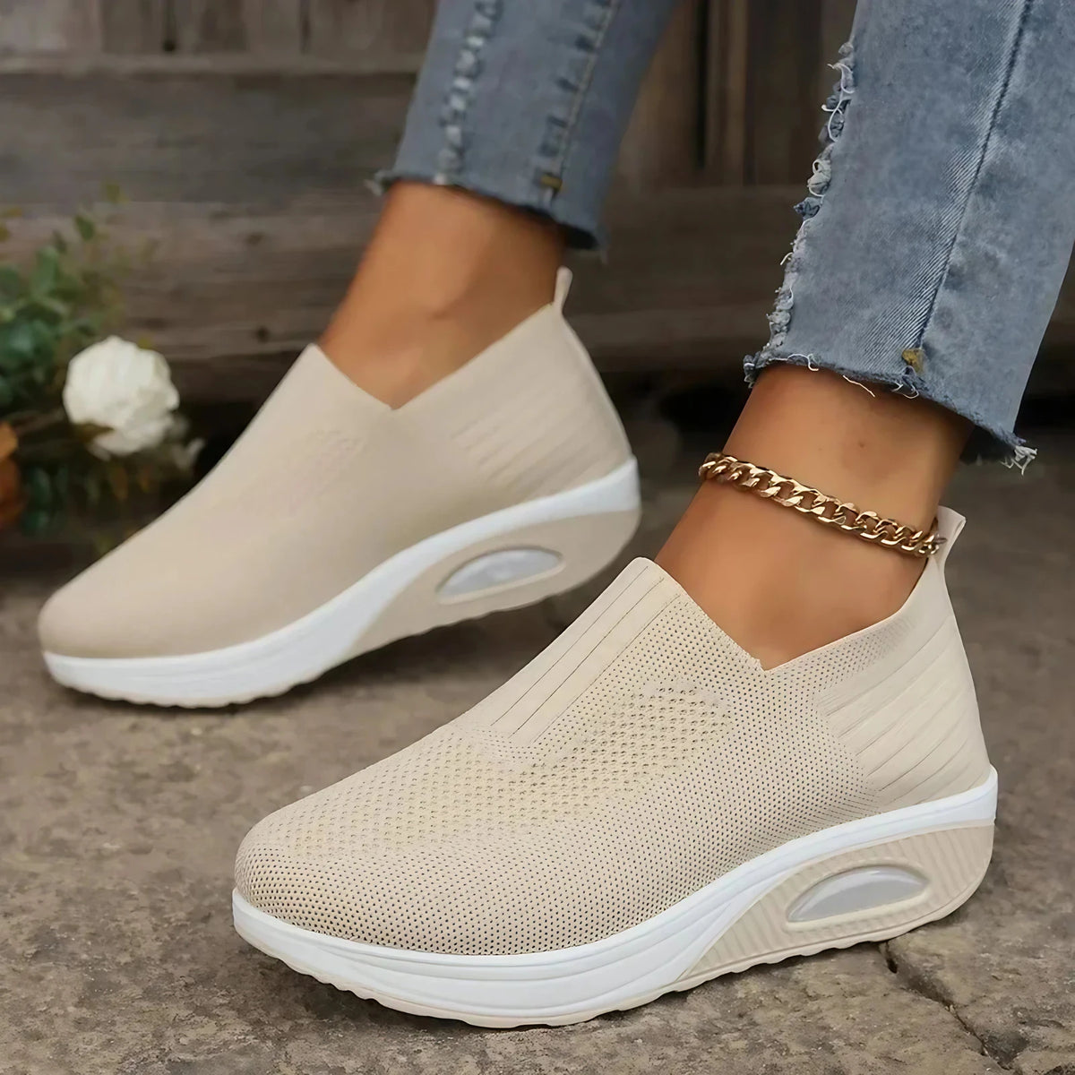 Baskets orthopédiques femme, semelle amortissante, sept coloris, beige