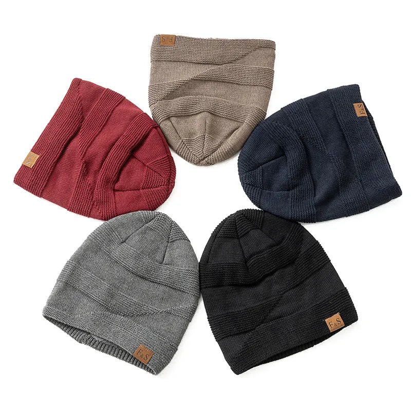 Bonnet en polaire mixte pour tour de tête 54 à 58 cm, cinq coloris