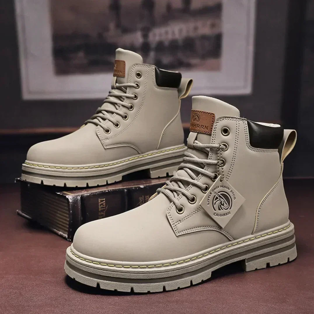 Bottes homme de ville, quatre coloris, du 39 au 48, gris