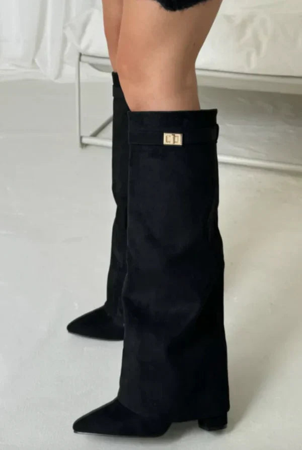 Bottes hautes femme à bout pointu et talon compensé caché