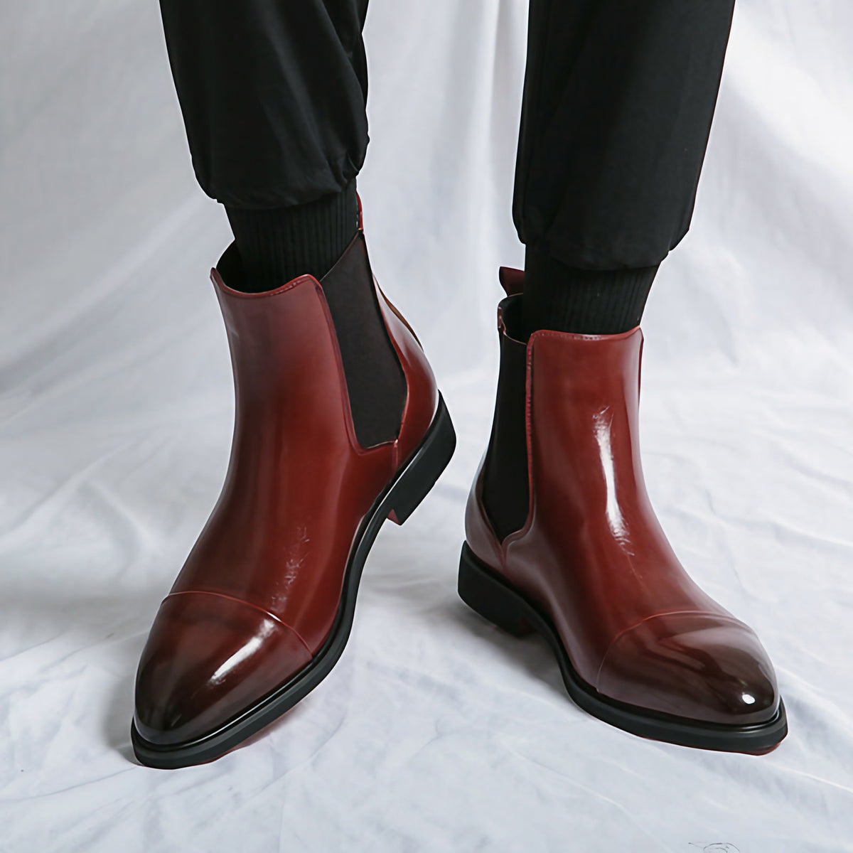 Bottes homme de ville, noir ou rouge, du 38 au 46, rouge