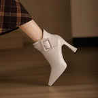 Bottes femme à boucles, talon de 8 cm, zip latéral, beige