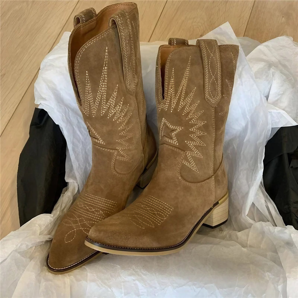Bottes western femme brodées, bout pointu et talon cubain, marron