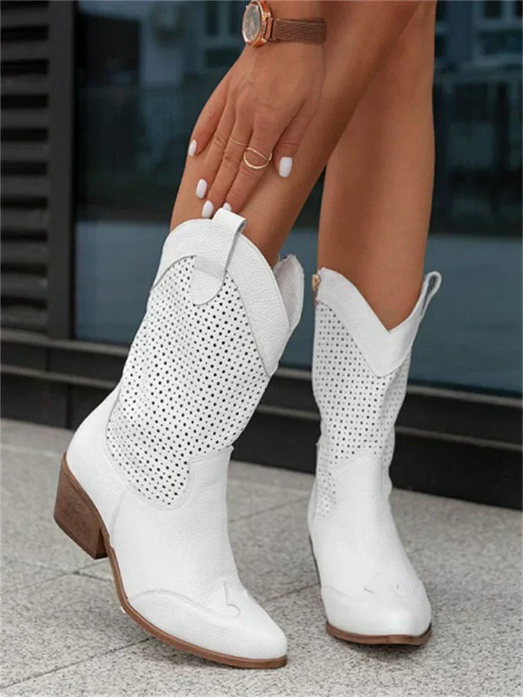 Bottes western femme perforées, talon bloc, bout légèrement pointu, blanc