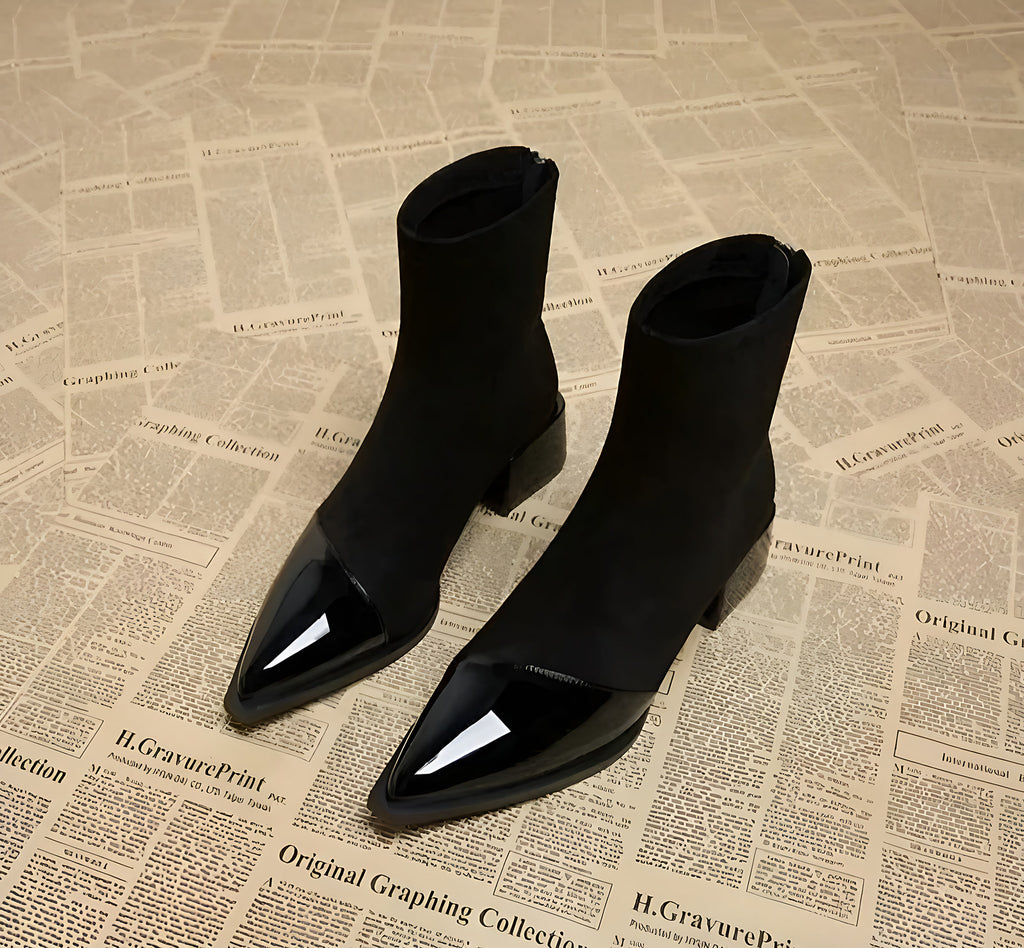Bottines femme à talon bloc et détails brillants, noir ou marron, noir