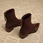Bottines femme à talon bloc et détails brillants, noir ou marron
