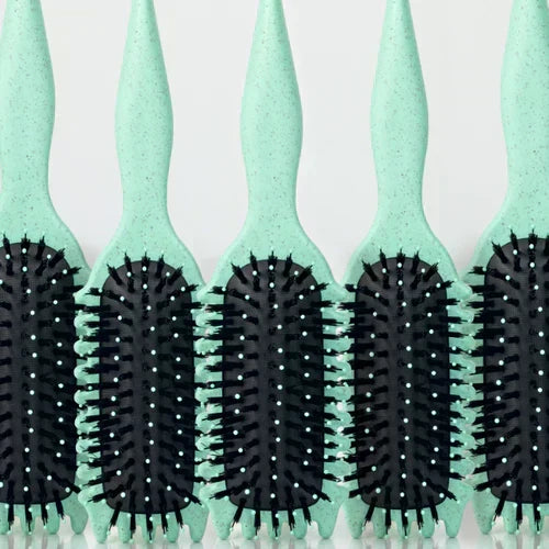 Brosse définition boucles pour cheveux ondulés, bouclés et crépus