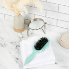 Brosse définition boucles pour cheveux ondulés, bouclés et crépus
