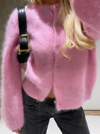 Cardigan court femme en maille rose, boutons nacrés