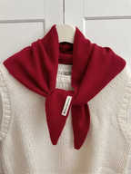 Écharpe triangle femme 110 x 38 cm, onze coloris, rouge