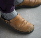 Chaussons à chaussant large et semelle rembourrée, du 38 au 47