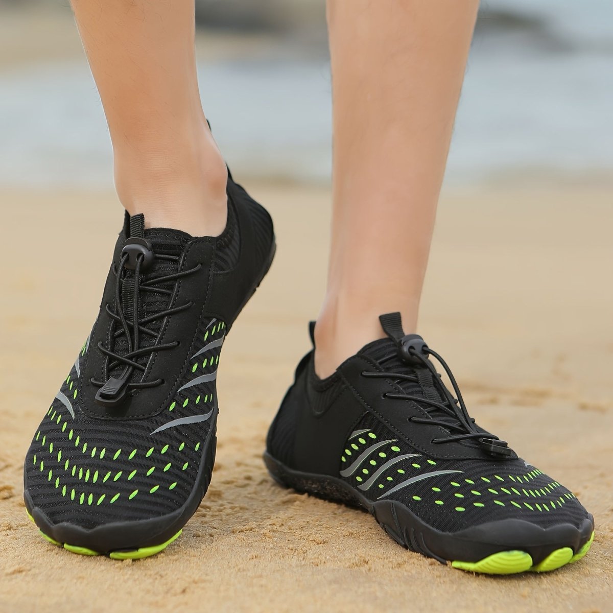 Chaussures aquatiques unisexes à lacets, œillets de drainage, noir