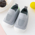 Chaussures bébé en maille à semelle souple, premiers pas, gris