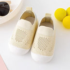 Chaussures bébé en maille à semelle souple, premiers pas, beige