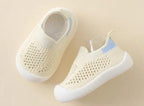 Chaussures bébé en maille à semelle souple, premiers pas