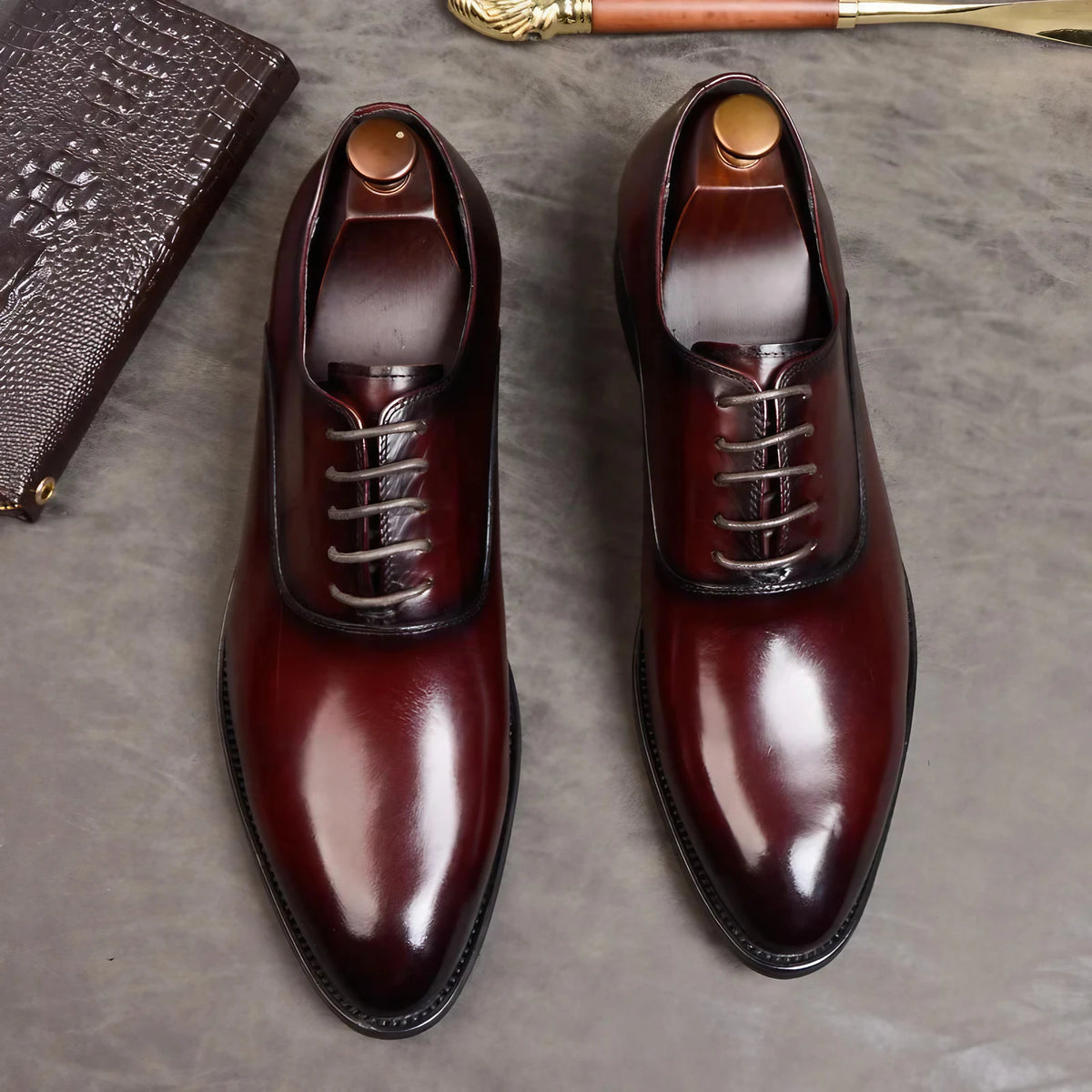 Chaussures habillées homme classiques, marron ou noir