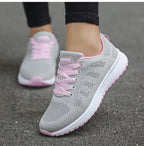 Chaussures de marche femme à enfiler, tige à la cheville
