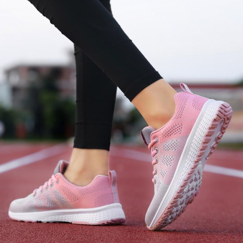 Chaussures de marche femme à enfiler, tige à la cheville
