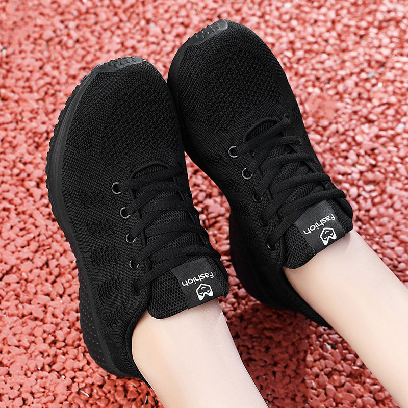 Chaussures de marche femme à enfiler, tige à la cheville, noir