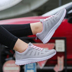 Chaussures de marche femme à enfiler, tige à la cheville
