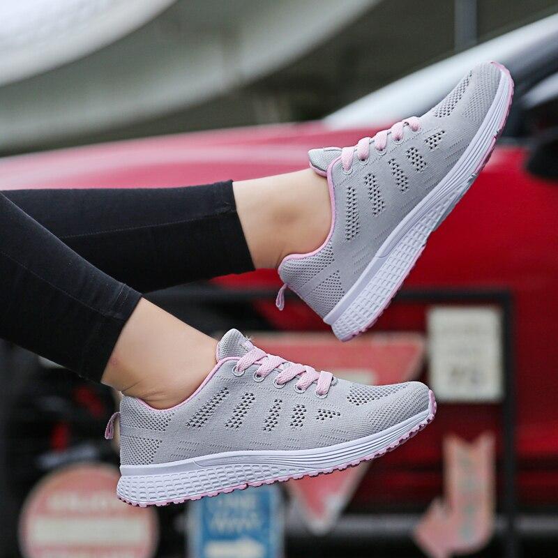 Chaussures de marche femme à enfiler, tige à la cheville