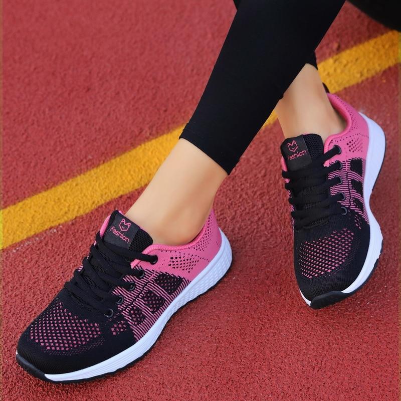 Chaussures de marche femme à enfiler, tige à la cheville