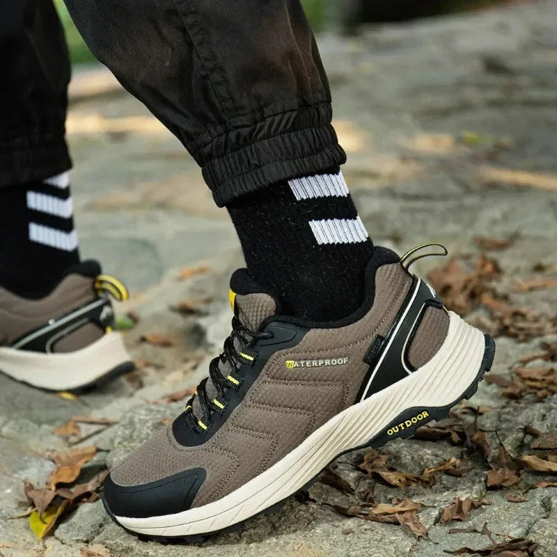 Chaussures de randonnée homme imperméables, doublure isolante