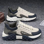 Chaussures de marche homme à lacets, semelle à crampons, blanc