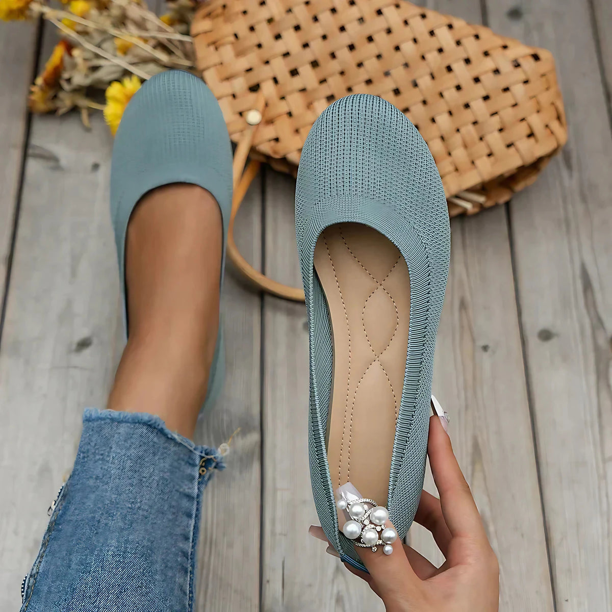 Chaussures orthopédiques femme pieds larges, à enfiler, aérées, bleu clair