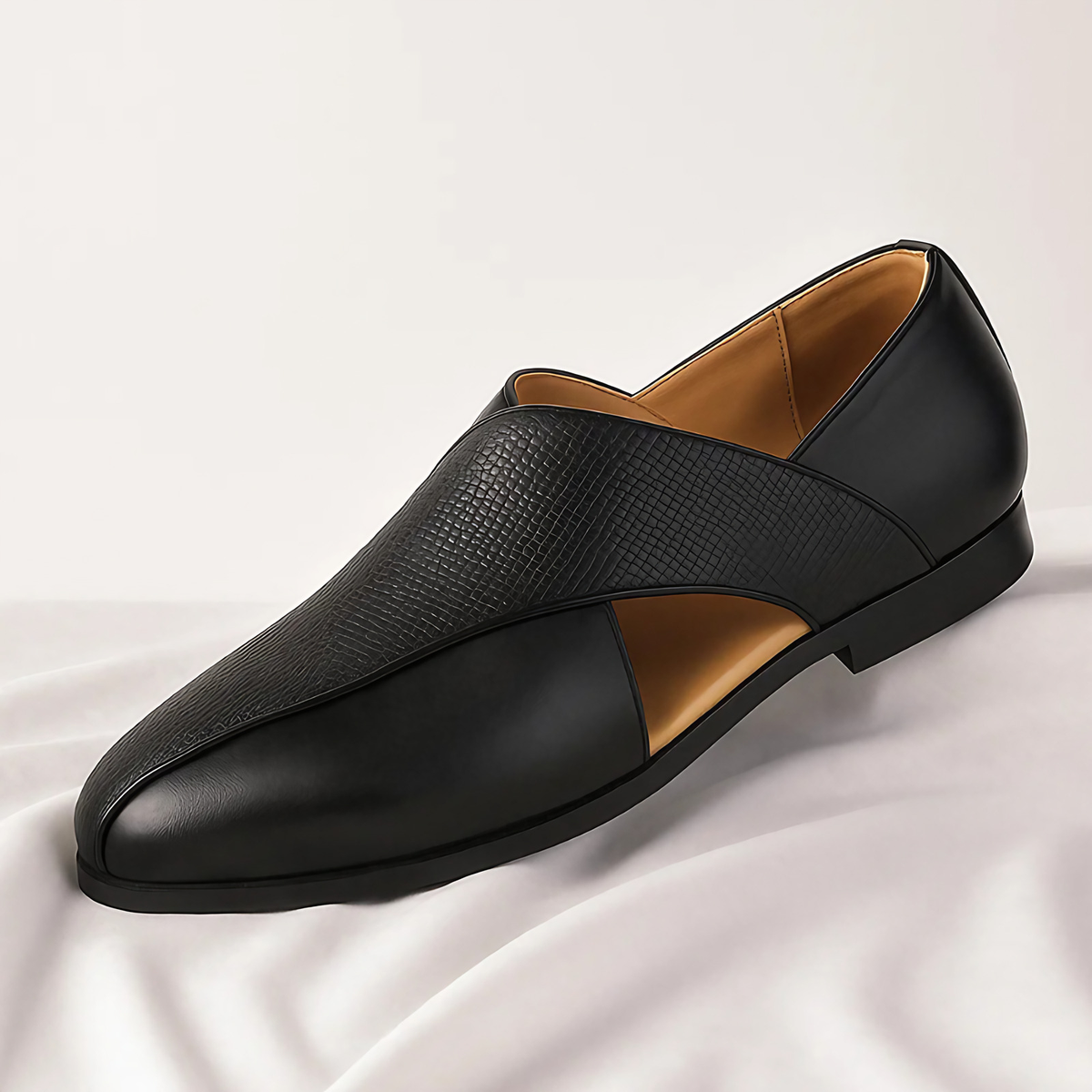Chaussures habillées homme sans lacets, bande croisée texturée, noir