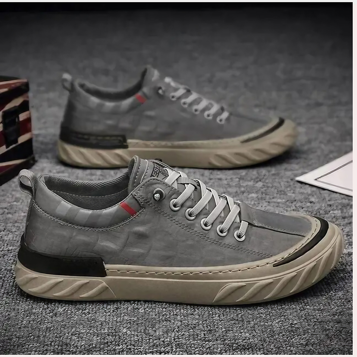 Chaussures de ville homme, noir ou gris, du 39 au 47, gris