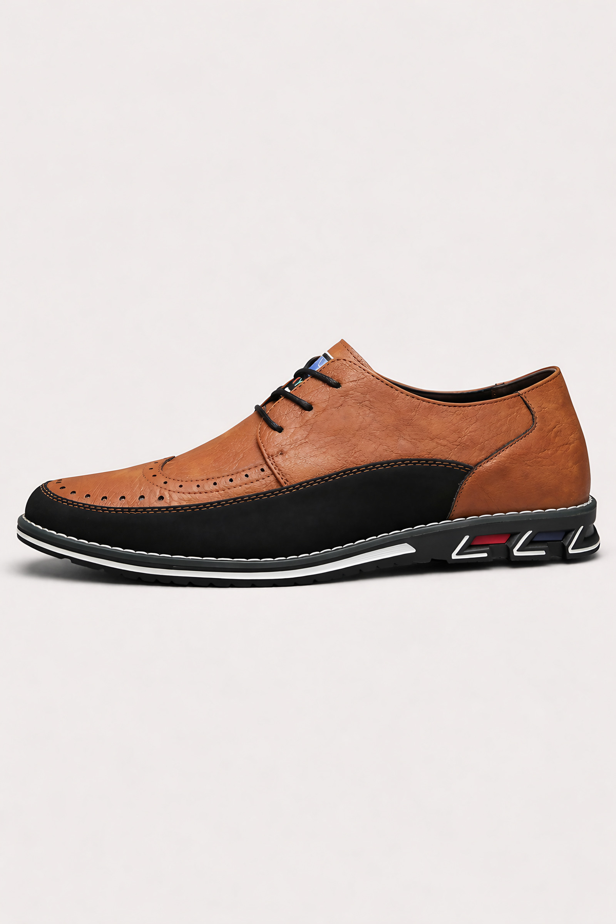 Chaussures de ville homme à lacets, perforations décoratives