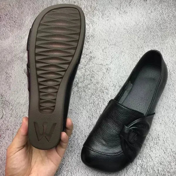 Chaussures orthopédiques femme à semelle compensée, trois coloris