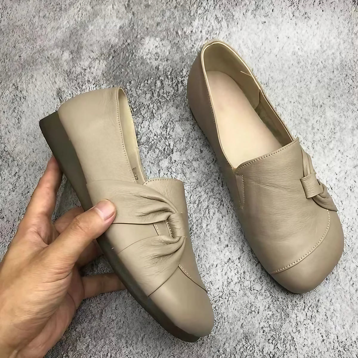 Chaussures orthopédiques femme à semelle compensée, trois coloris, beige